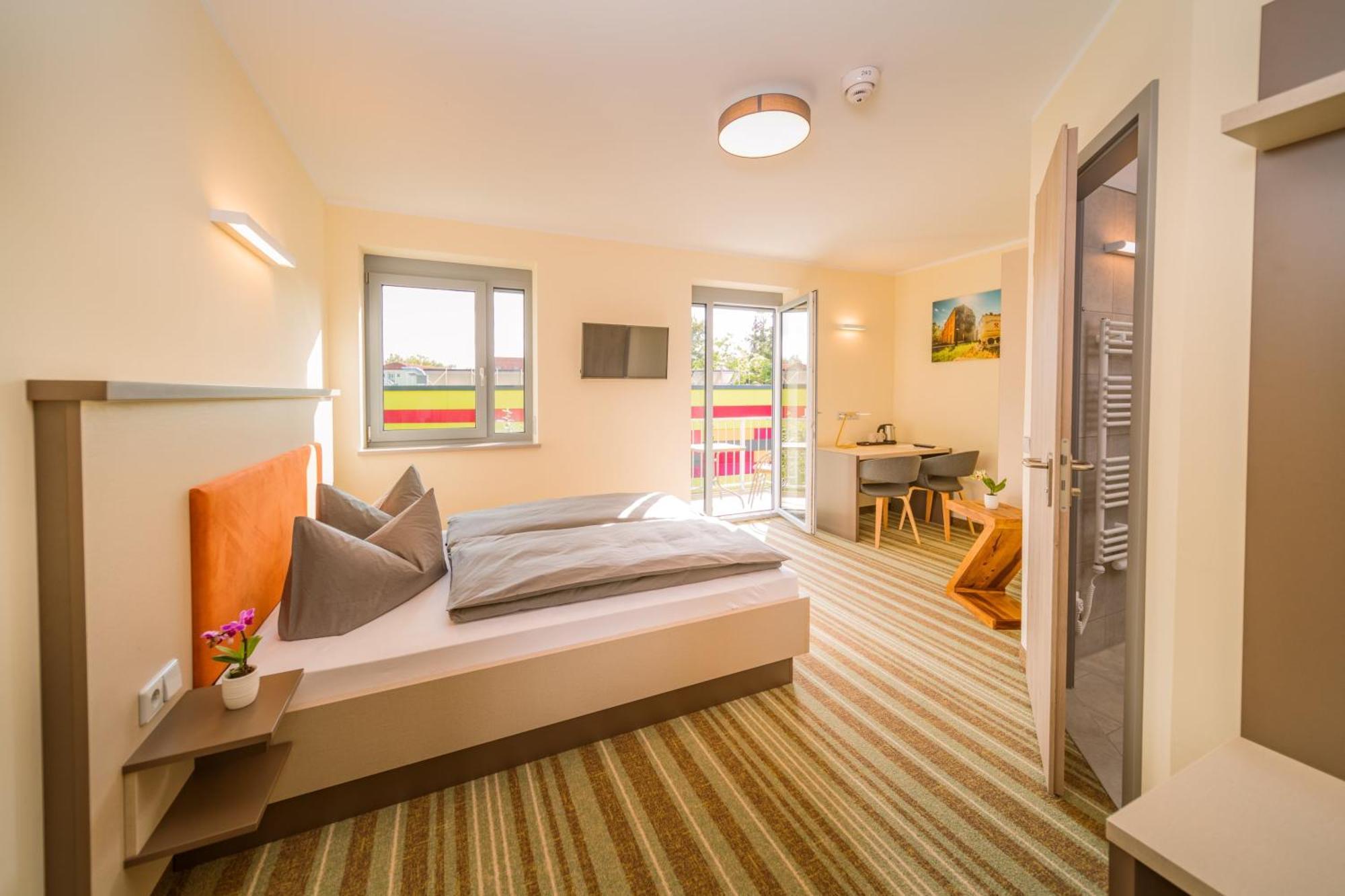 פרייברג Elly Hostel מראה חיצוני תמונה